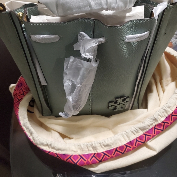 Tory burch bucket bag - Picture 4 of 5
